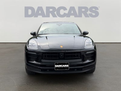 2025 Porsche Macan T