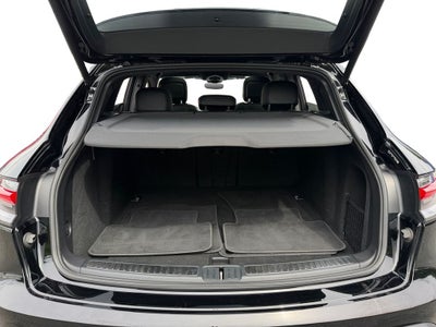 2025 Porsche Macan T