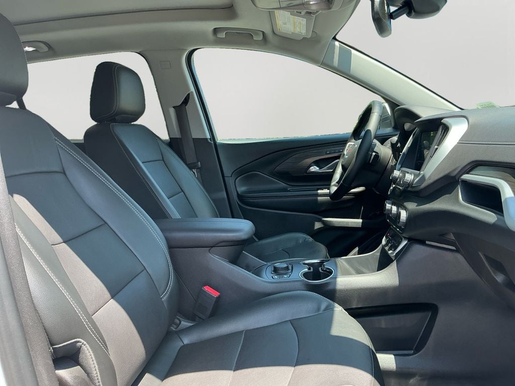 2023 GMC Terrain SLT Skyscape Sunroof