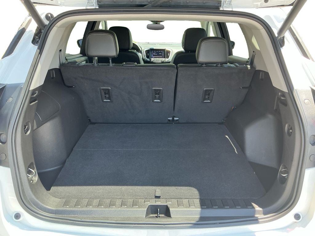 2023 GMC Terrain SLT Skyscape Sunroof