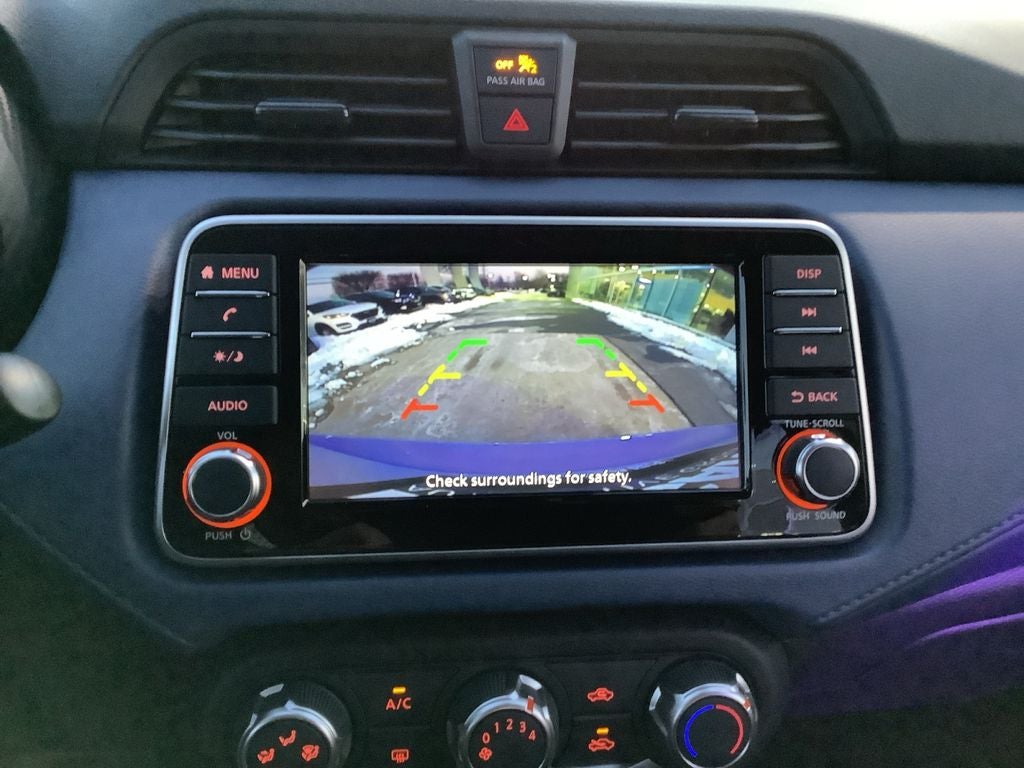 2025 Nissan Versa 1.6 SV