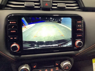 2025 Nissan Versa 1.6 SR