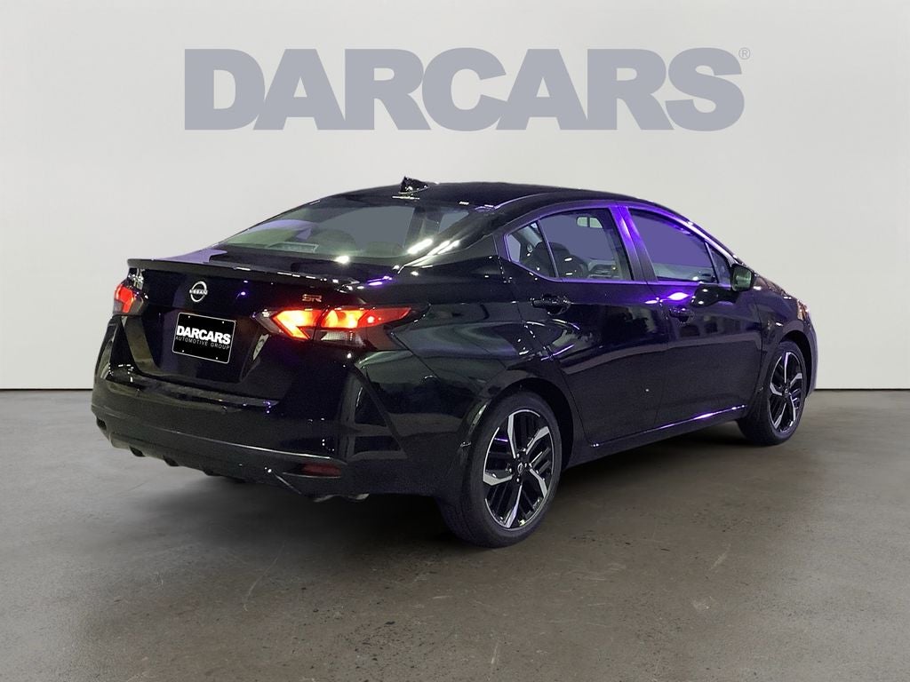 2025 Nissan Versa 1.6 SR