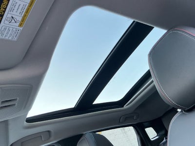 2027 Nissan Kicks SR