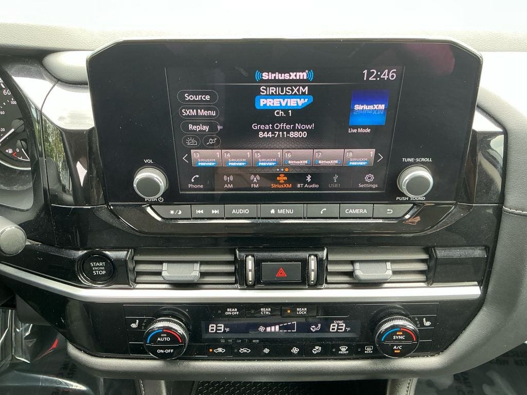 2025 Nissan Pathfinder SV