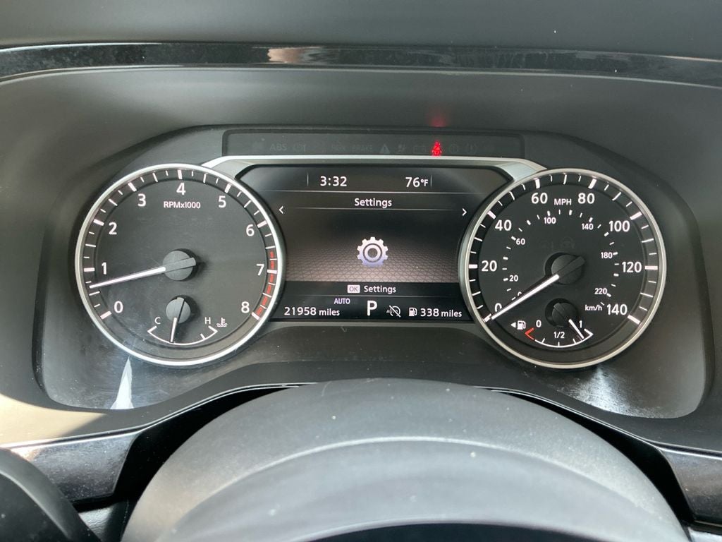 2025 Nissan Pathfinder SL