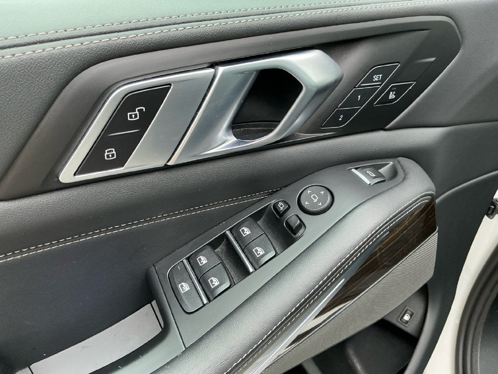 2025 BMW X5 xDrive50e