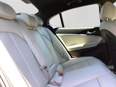2024 Genesis G70 2.5T