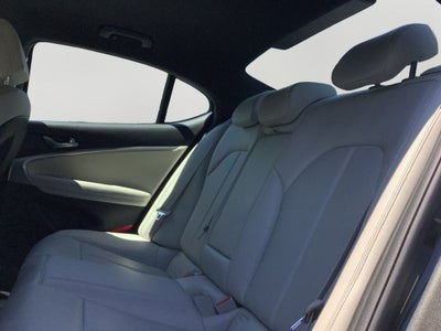 2024 Genesis G70 2.5T