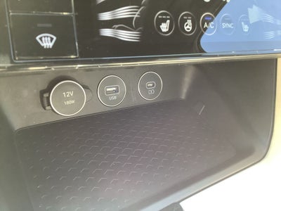 2024 Genesis G70 2.5T