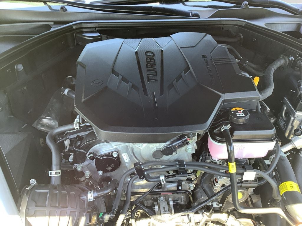 2024 Genesis G70 2.5T