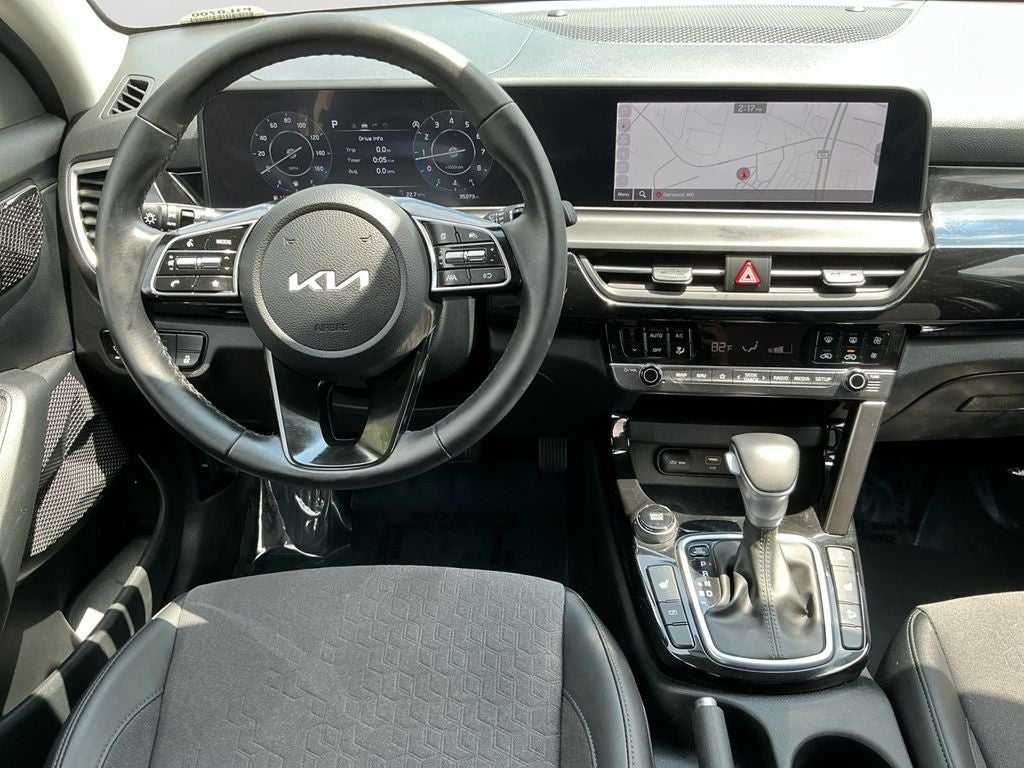 2024 Kia Seltos S Two Tone Paint