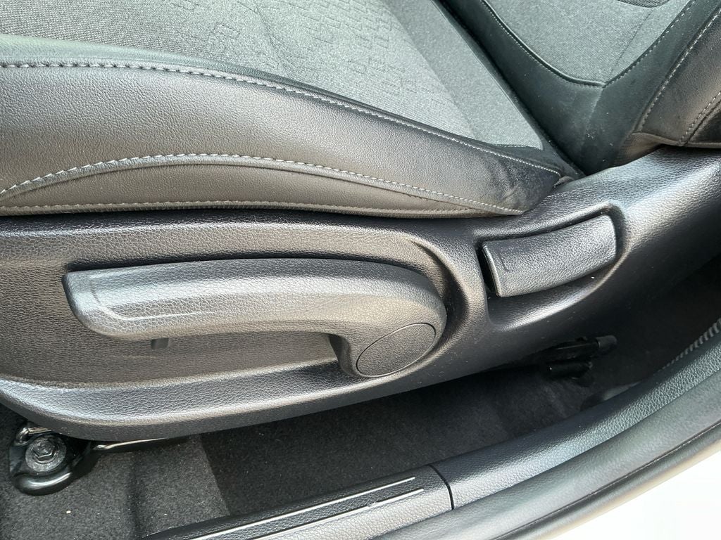 2024 Kia Seltos S Two Tone Paint