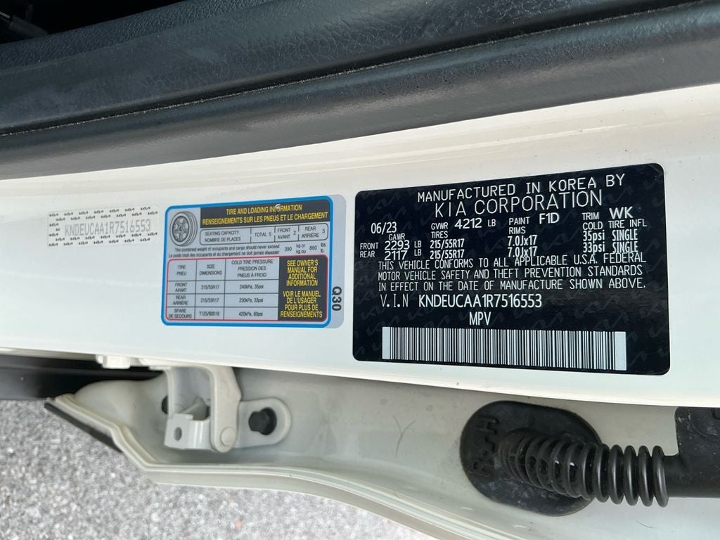 2024 Kia Seltos S Two Tone Paint