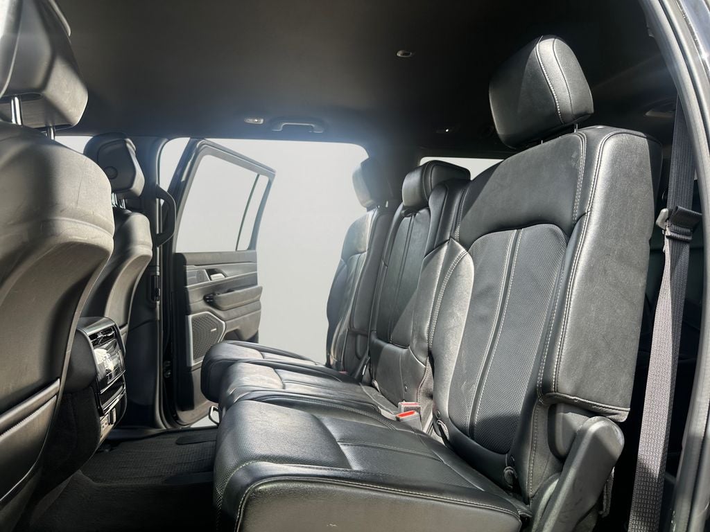 2024 Jeep Wagoneer L Series III