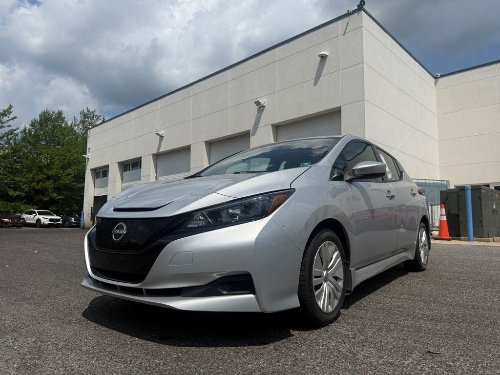 2023 Nissan Leaf S