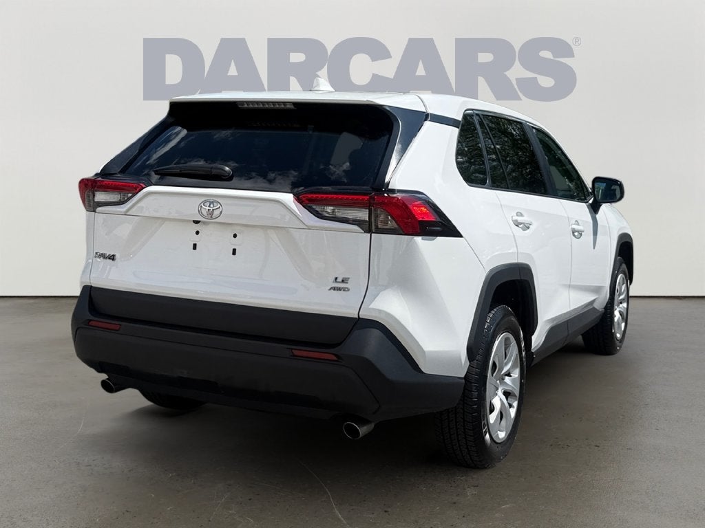 2025 Toyota RAV4 LE