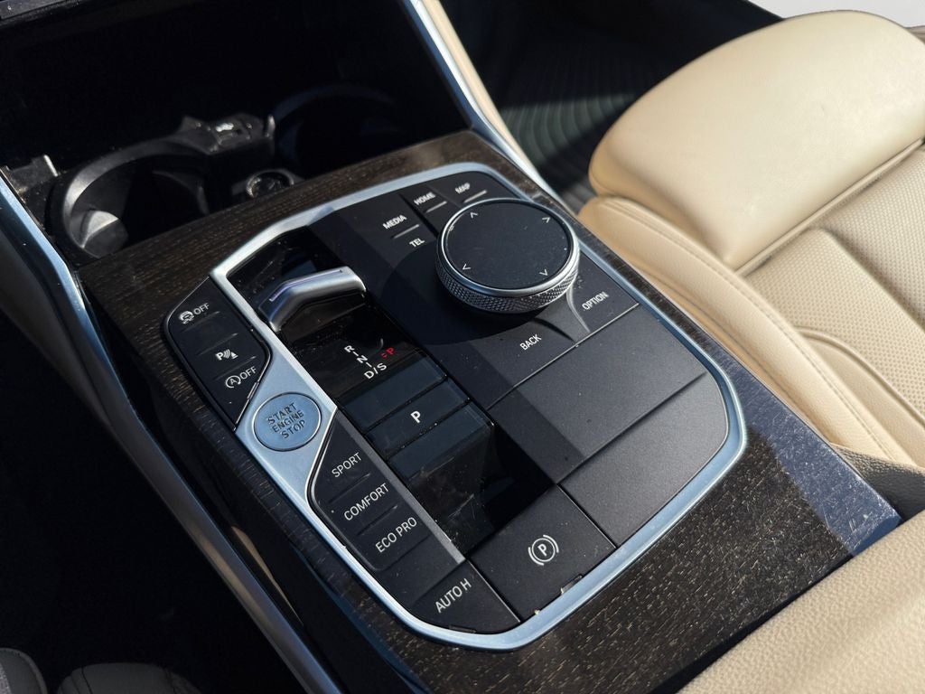 2023 BMW 3 Series 330i xDrive