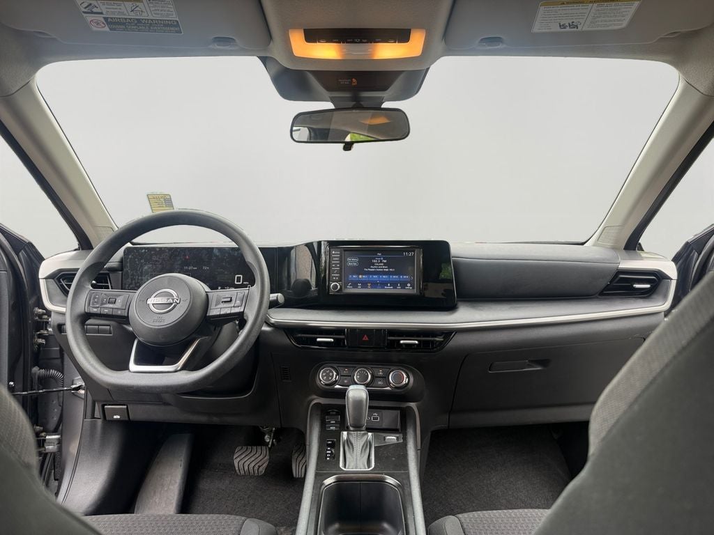 2025 Nissan Kicks S
