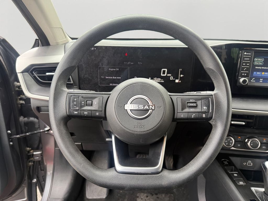 2025 Nissan Kicks S