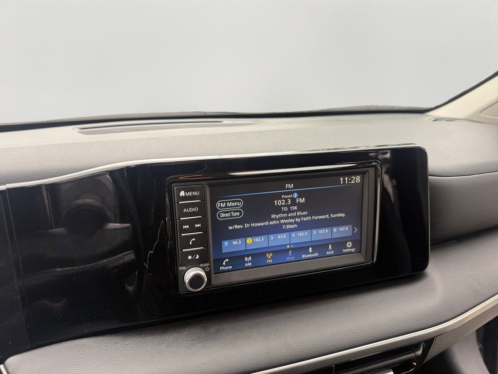 2025 Nissan Kicks S