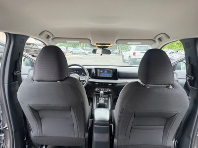 2025 Nissan Kicks S