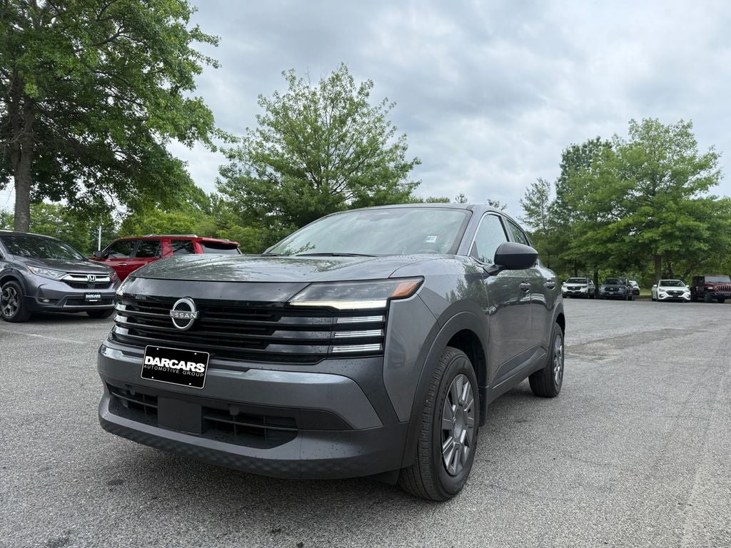 2025 Nissan Kicks S