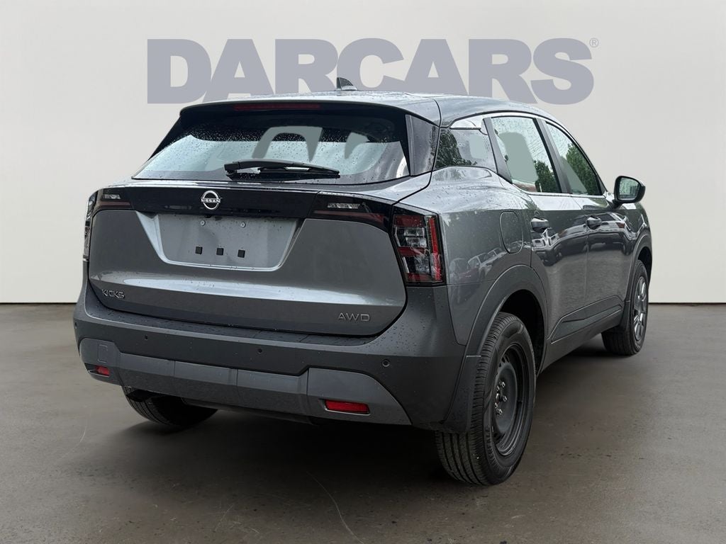 2025 Nissan Kicks S