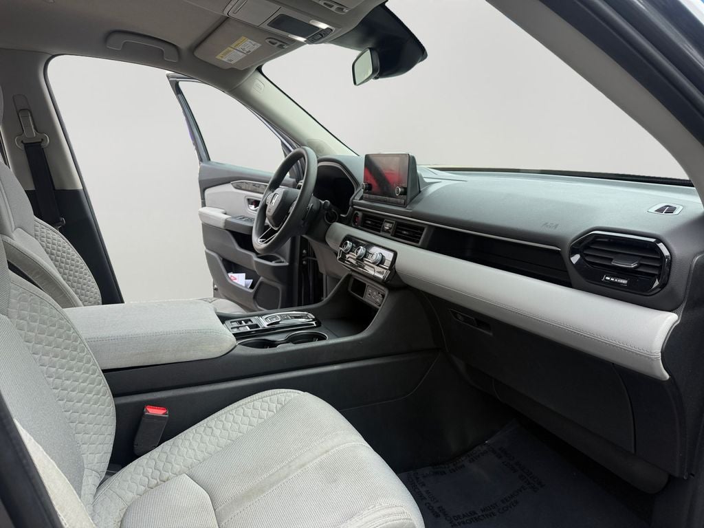 2023 Honda Pilot LX