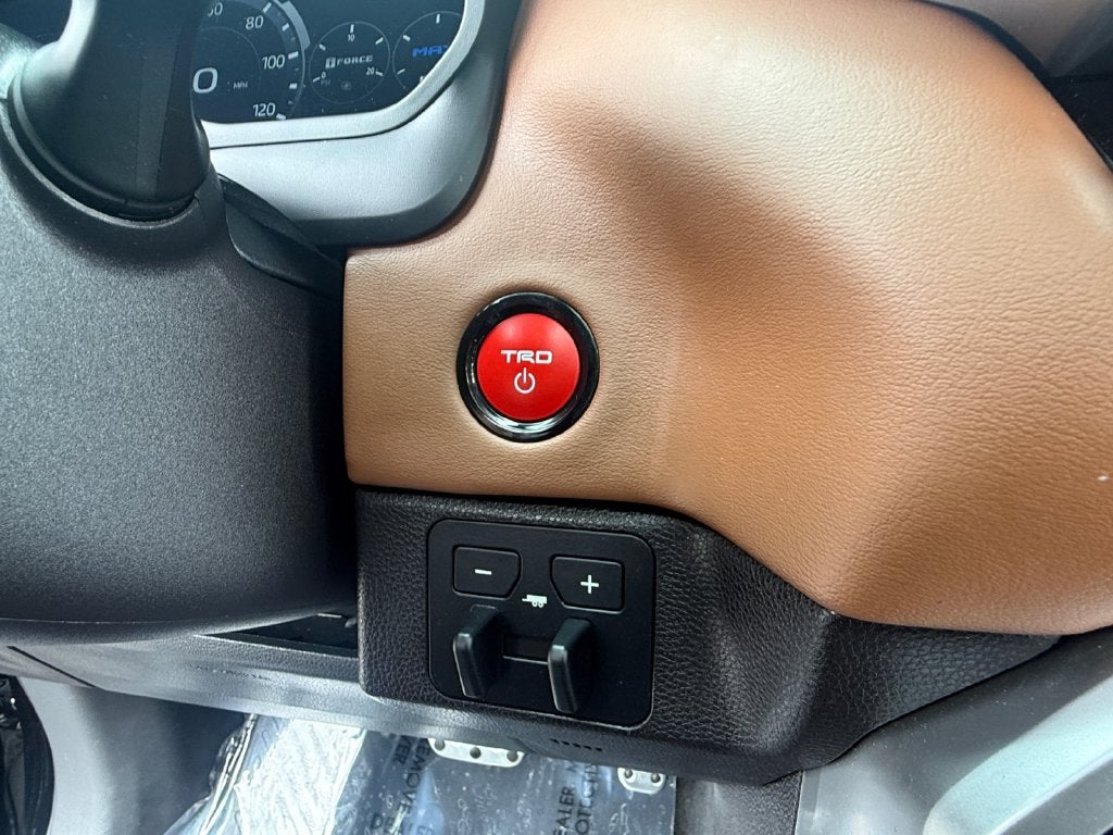 2025 Toyota Tundra Hybrid 1794 Edition