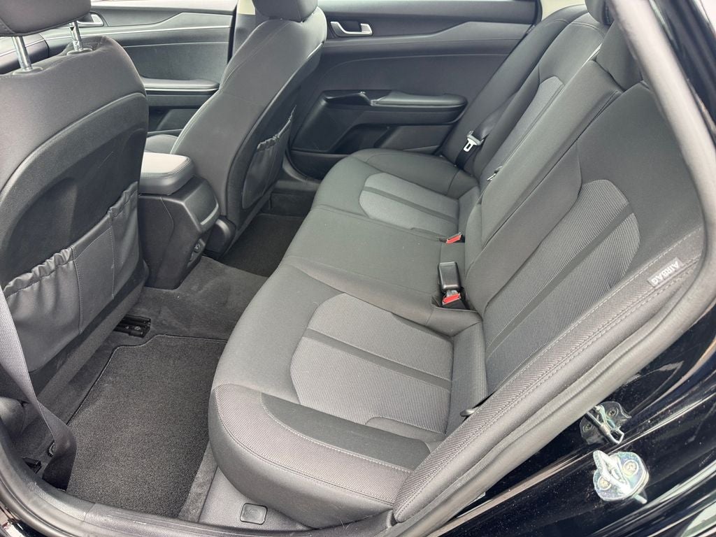 2022 Kia K5 LXS