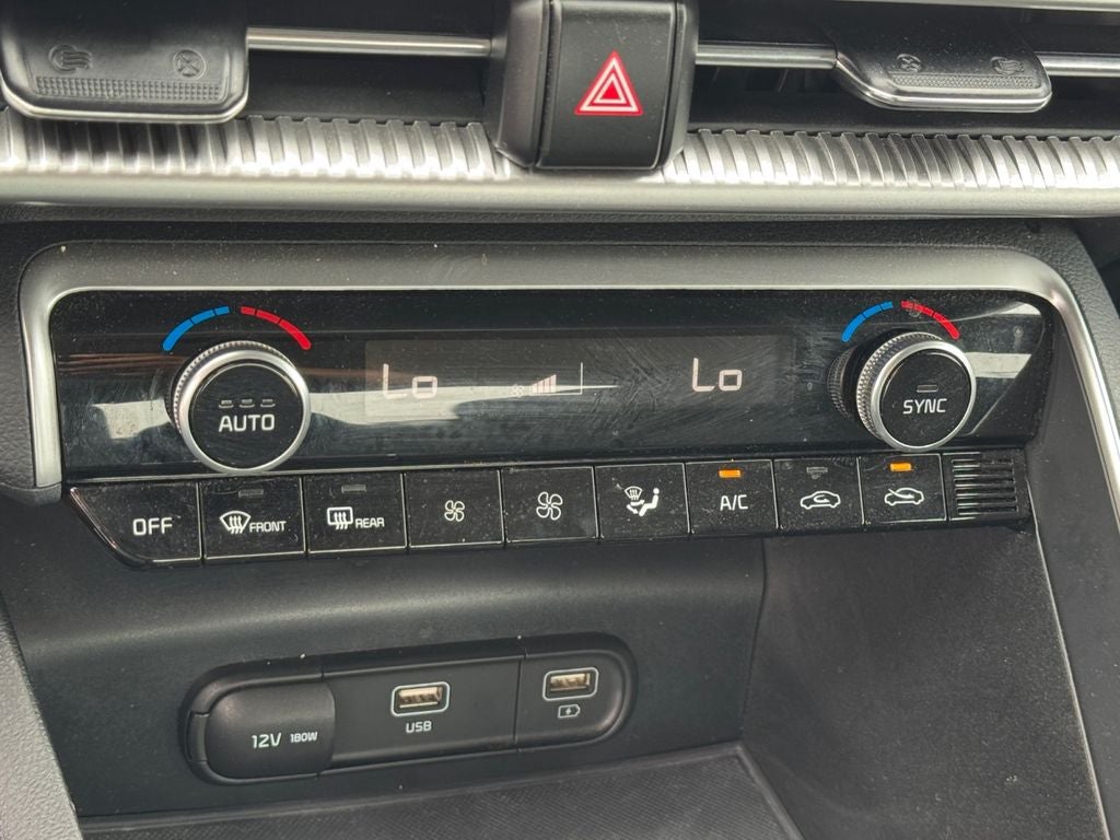 2022 Kia K5 LXS