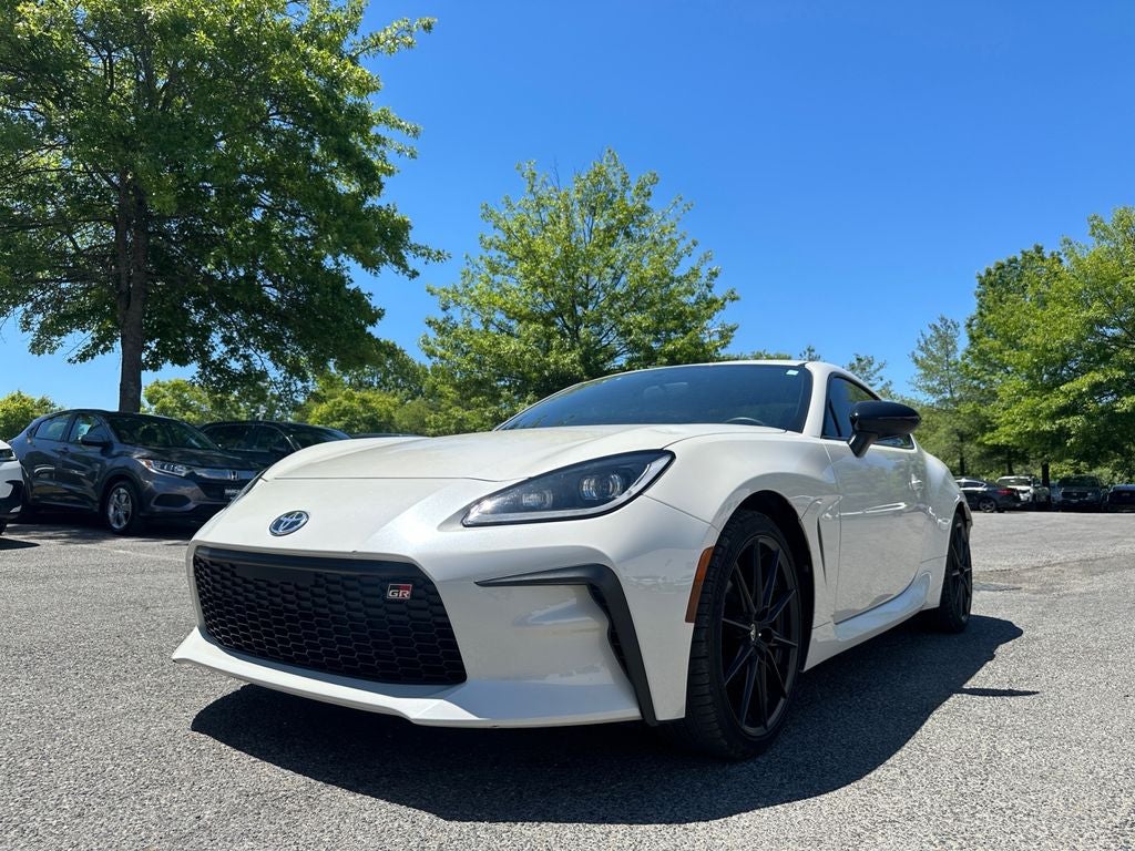 2024 Toyota GR86 Premium