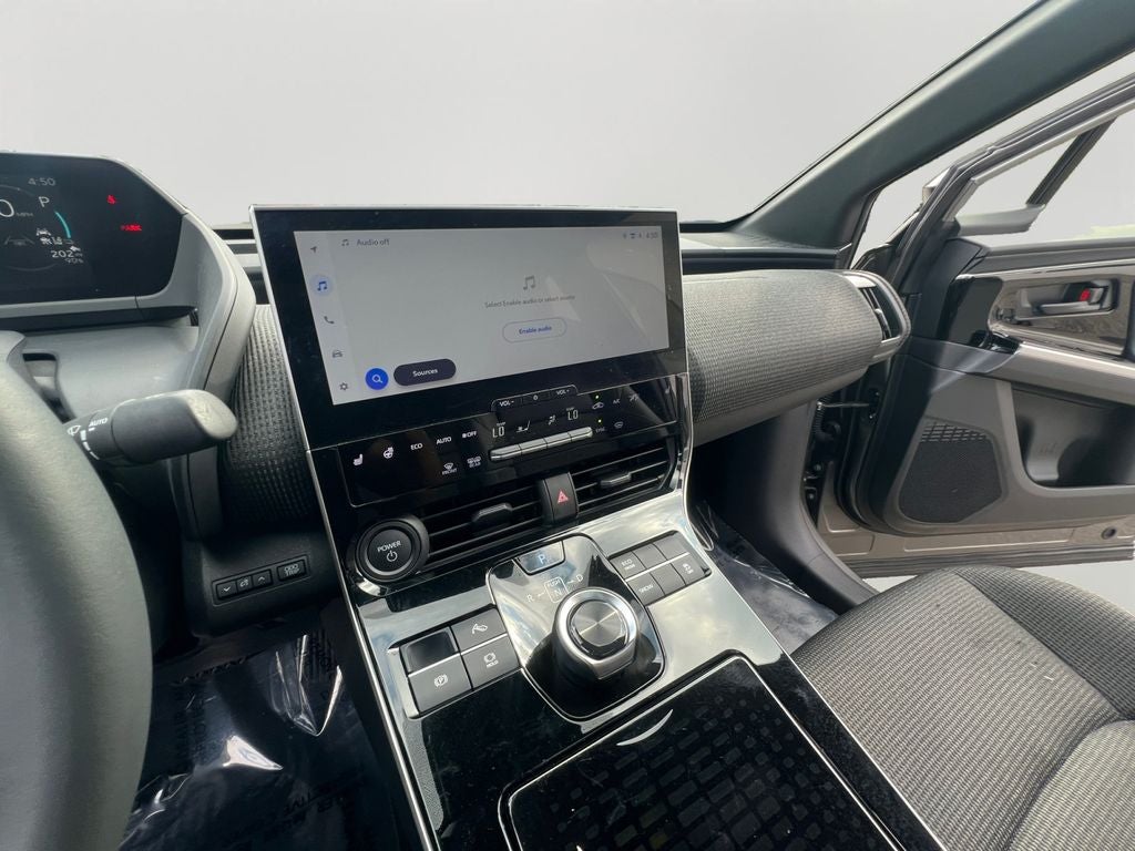 2025 Toyota bZ4X XLE