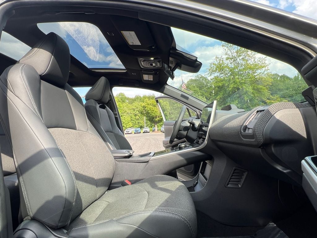 2025 Toyota bZ4X XLE