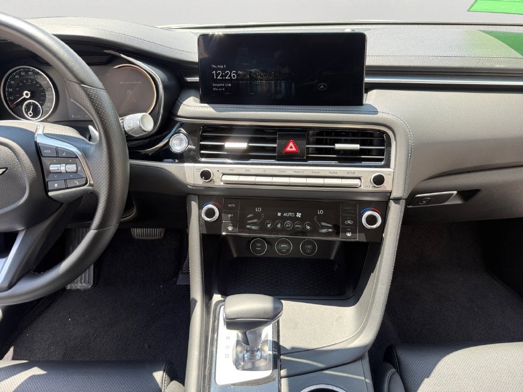 2025 Genesis G70 2.5T