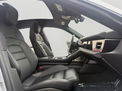 2021 Porsche Taycan Base