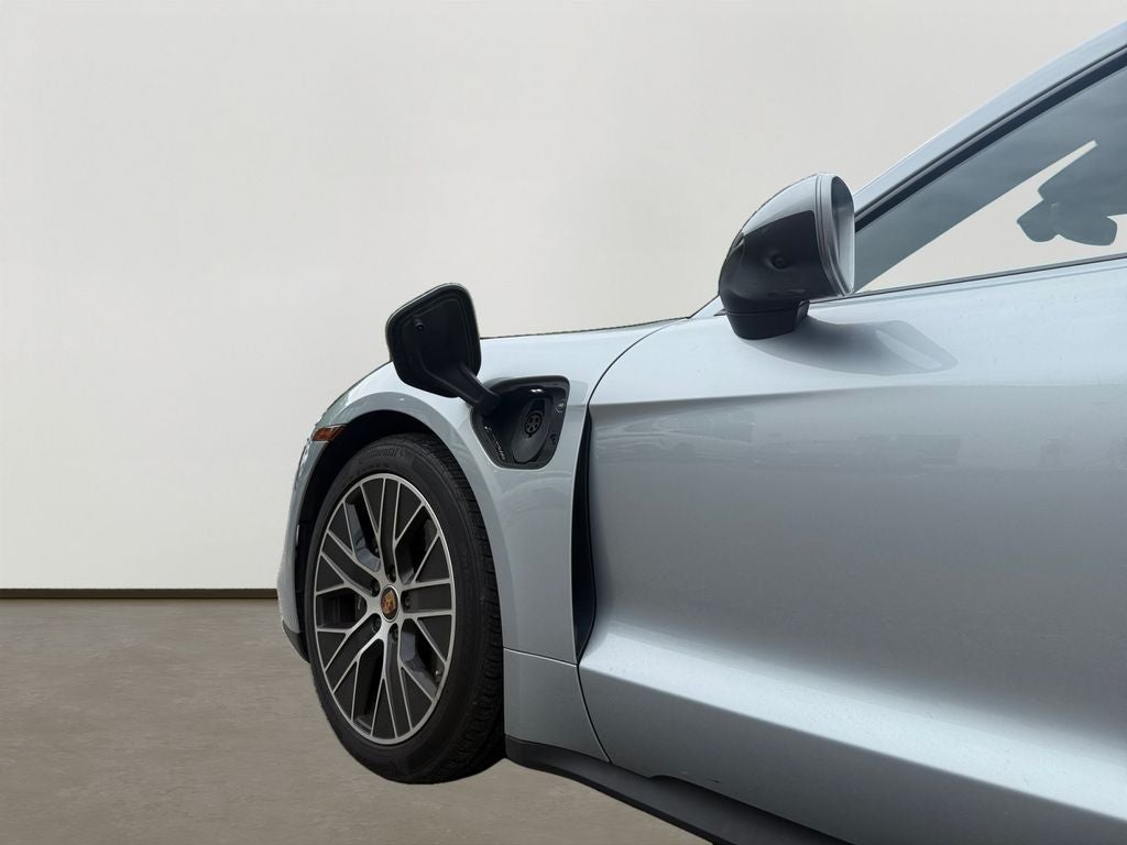 2021 Porsche Taycan Base
