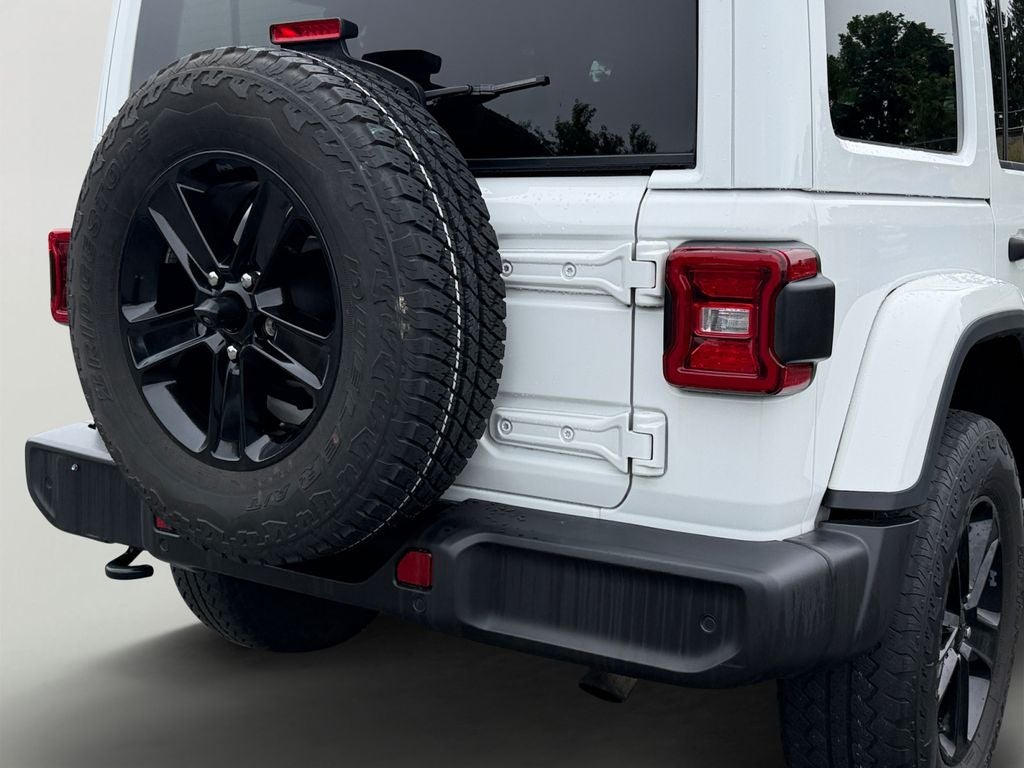 2021 Jeep Wrangler Unlimited Sahara Altitude