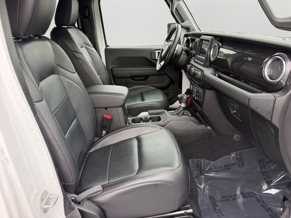 2021 Jeep Wrangler Unlimited Sahara Altitude