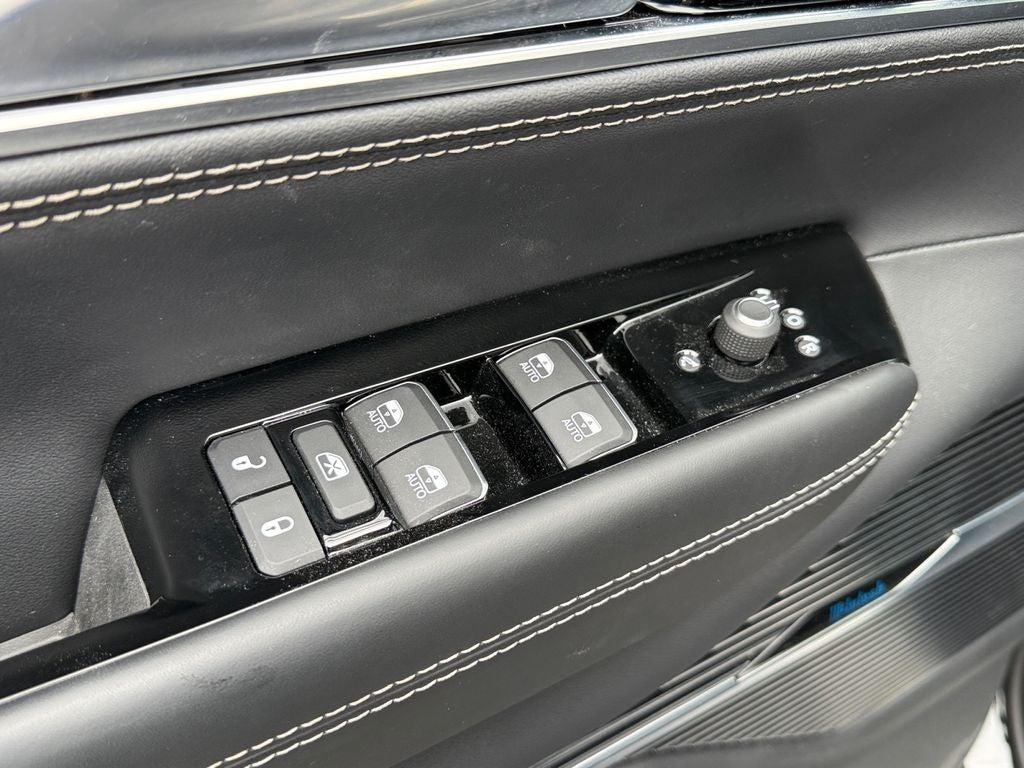 2024 Jeep Grand Wagoneer Series II