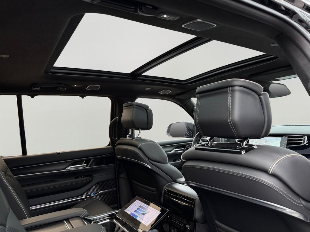 2024 Jeep Grand Wagoneer Series II