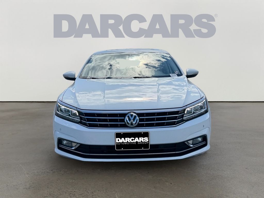 2018 Volkswagen Passat 2.0T SE