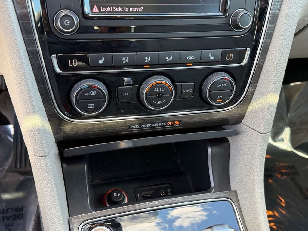 2018 Volkswagen Passat 2.0T SE