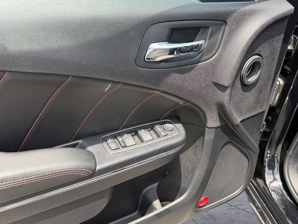 2014 Dodge Charger R/T Plus Beats Audio Package
