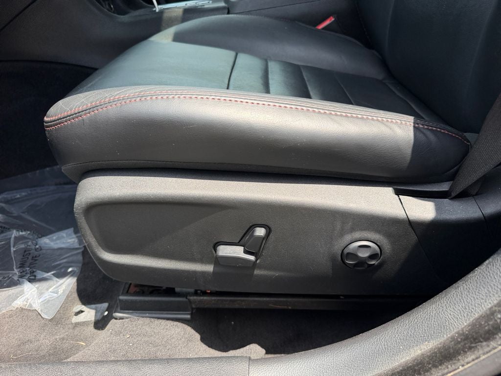 2014 Dodge Charger R/T Plus Beats Audio Package