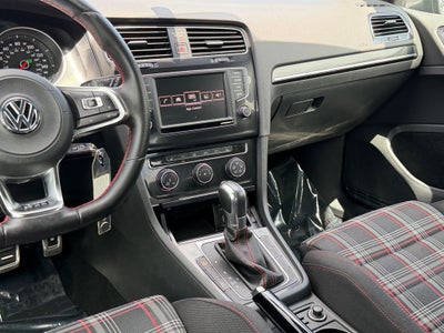 2017 Volkswagen Golf GTI S *New Tires and Brakes*