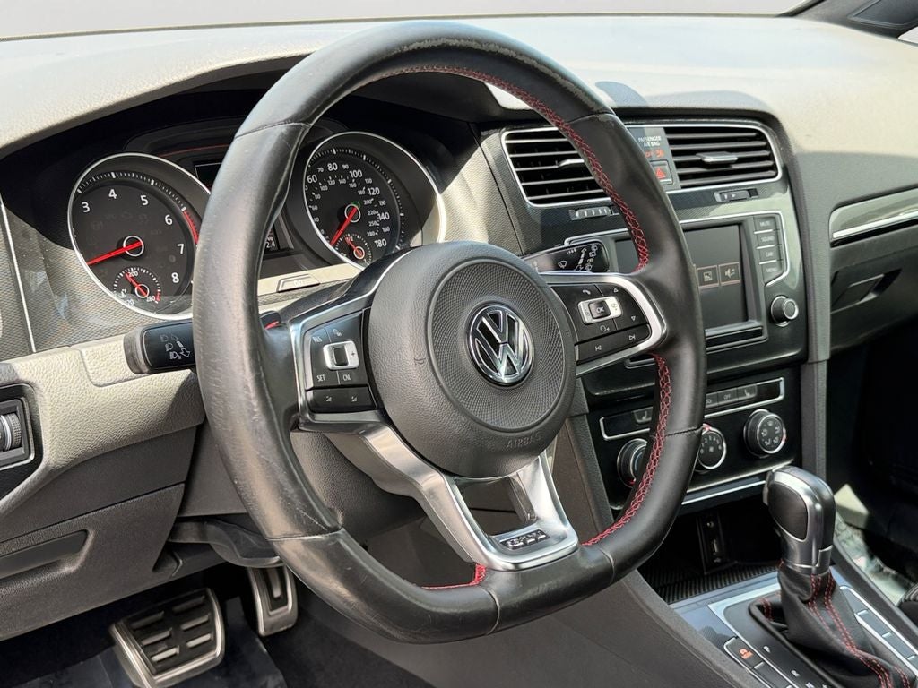 2017 Volkswagen Golf GTI S *New Tires and Brakes*