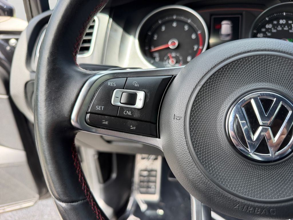 2017 Volkswagen Golf GTI S *New Tires and Brakes*