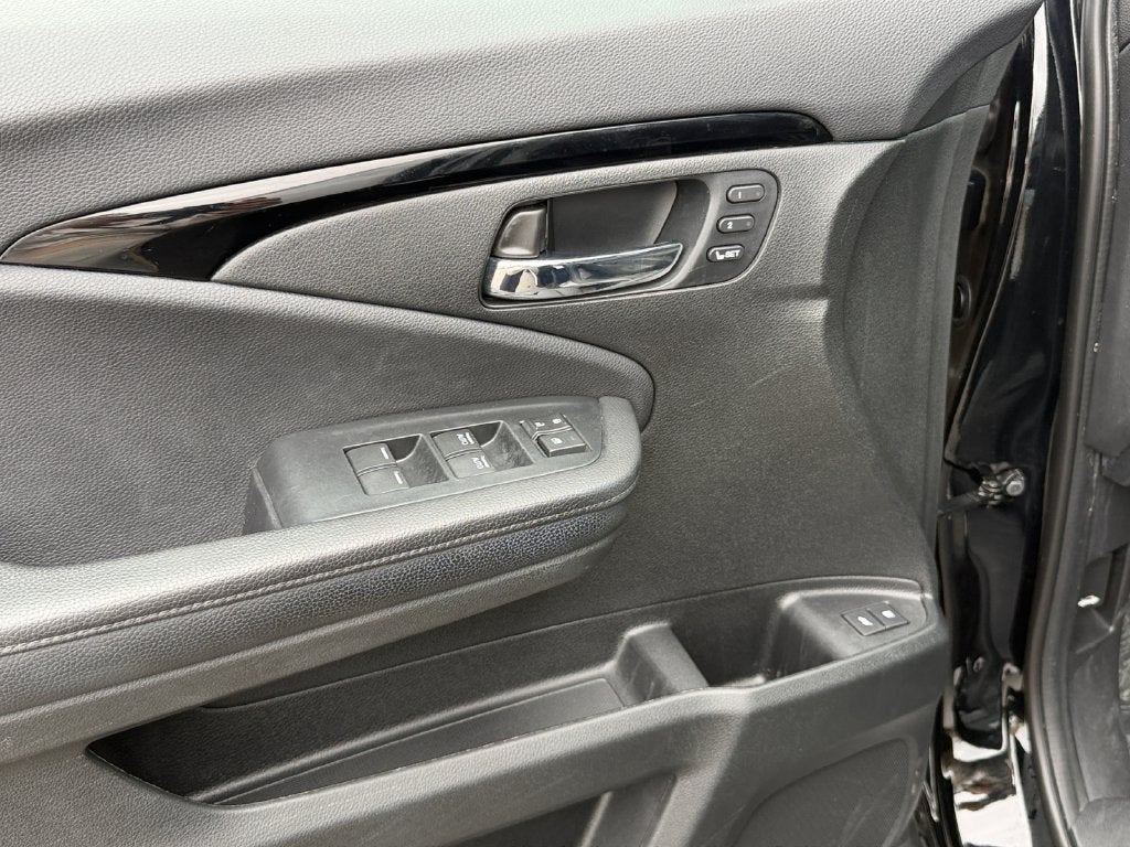 2021 Honda Pilot Touring 8 Passenger